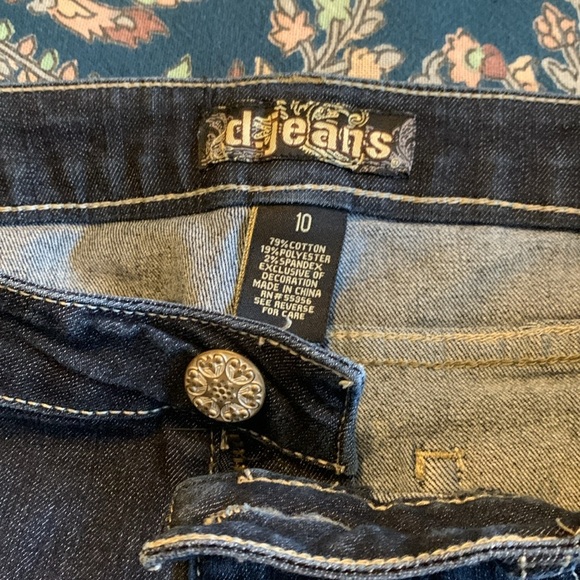 D Jeans‎ - Picture 3 of 5
